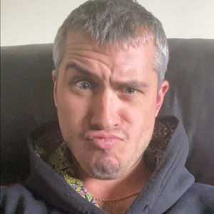 Meet your Posher, Gerald